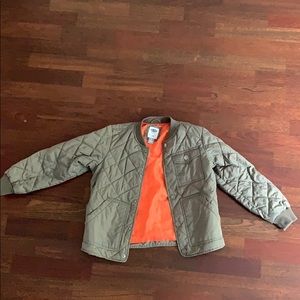 Old Navy: Boys size 6-7 quilted jacket